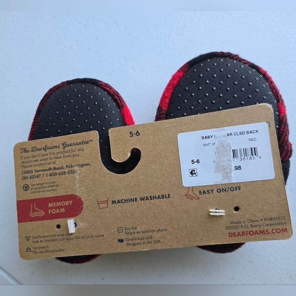 🩷🩷Plaid Baby Bear Shoes - Red and Black.